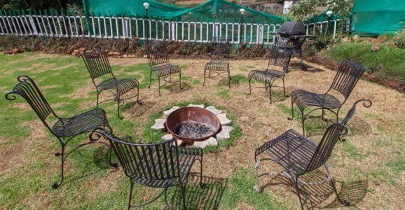 Bouganvilla Resort Ooty Kültér fotó